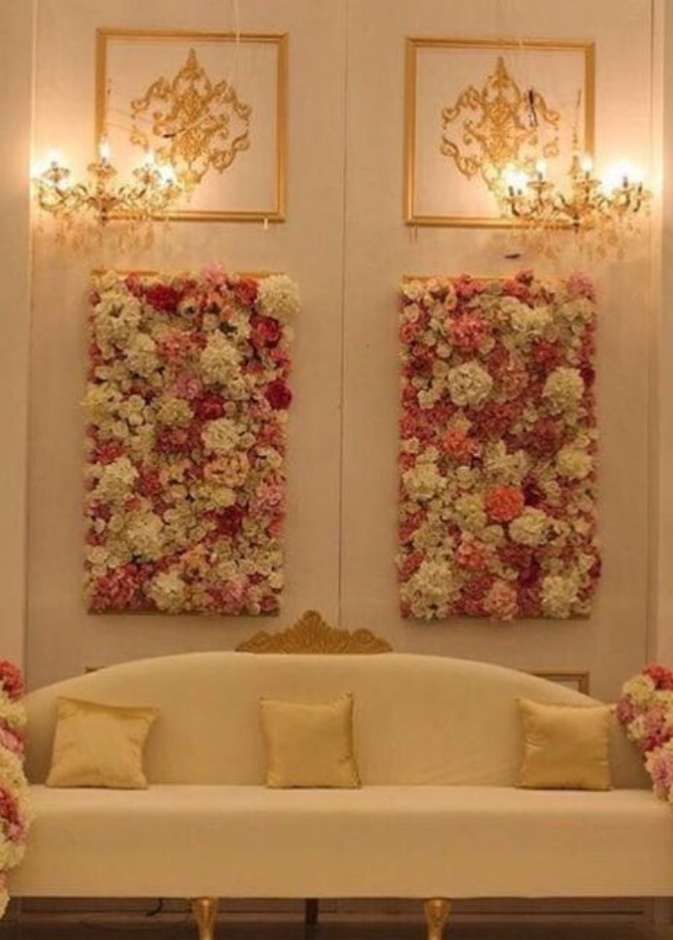 الورود في الكوشة مع الاضاءة الهادئة هي الصرعة الأكثر رواجا حاليا