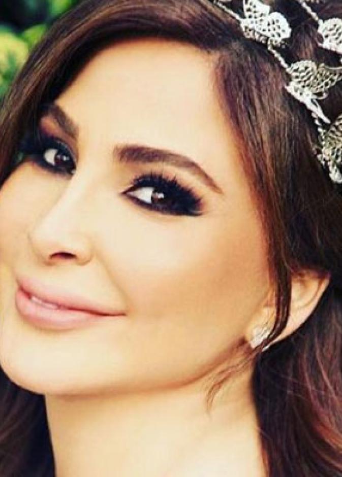 إليسا.. تجميل أم تشويه؟