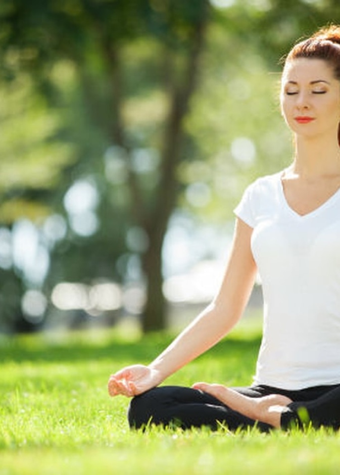 اليوجا في فترة الدورة الشهرية تساهم في تحسين الحالة المزاجية