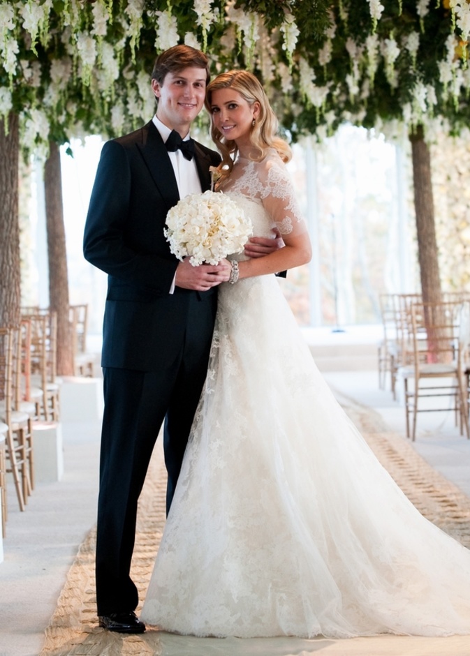 اناقة فستان ايفانكا ترامب في يوم زفافها