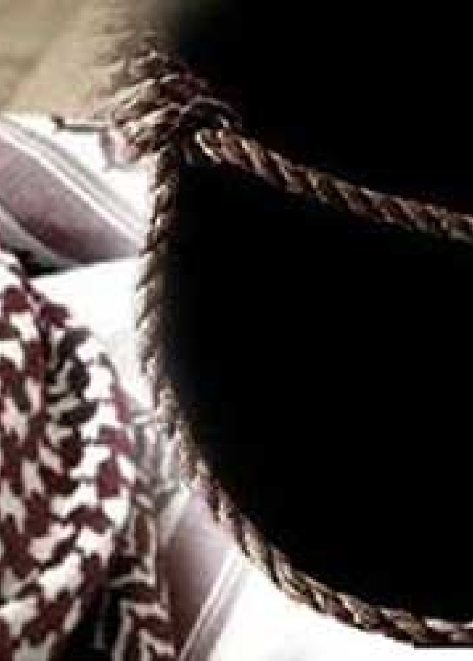 سعودي ينوي الانتحار من أجل زوجته.. فماذا فعلت "الصحة"؟!