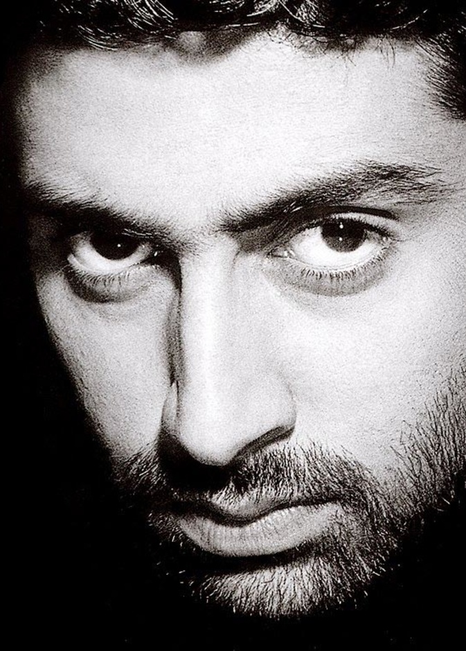 وصفة ابهيشيك باتشان للتغلب على المشاعر السلبية