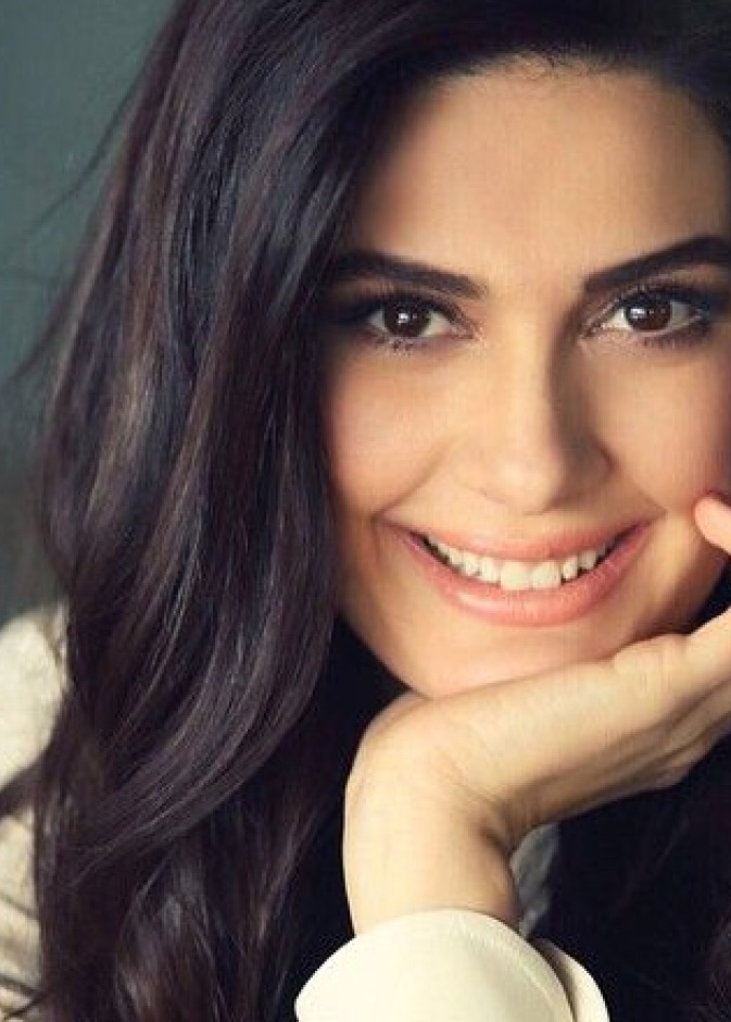 برجوزار كوريل .. لا وقت لدي لمواقع التواصل الاجتماعي