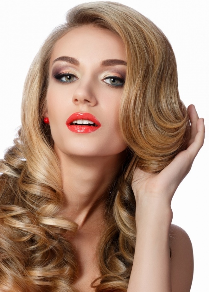 بهذه الألوان كلّلي عينيك هذا الربيع