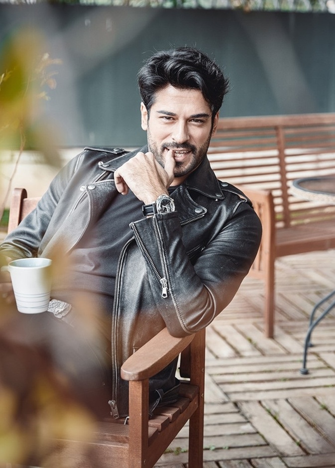 بوراك أوزجيفيت