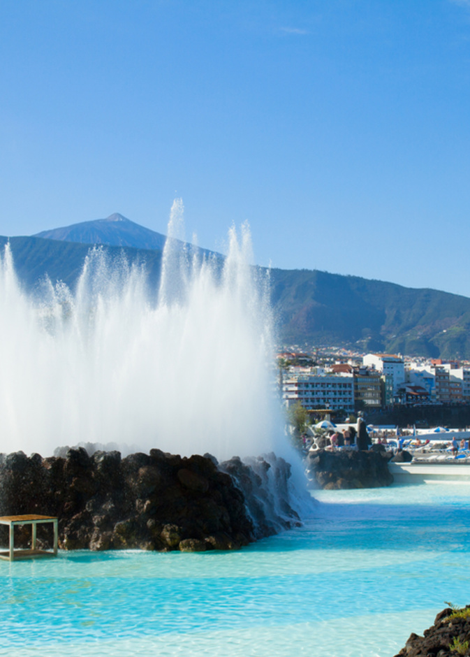  بويرتو دي لا كروز مع تيد بركان.