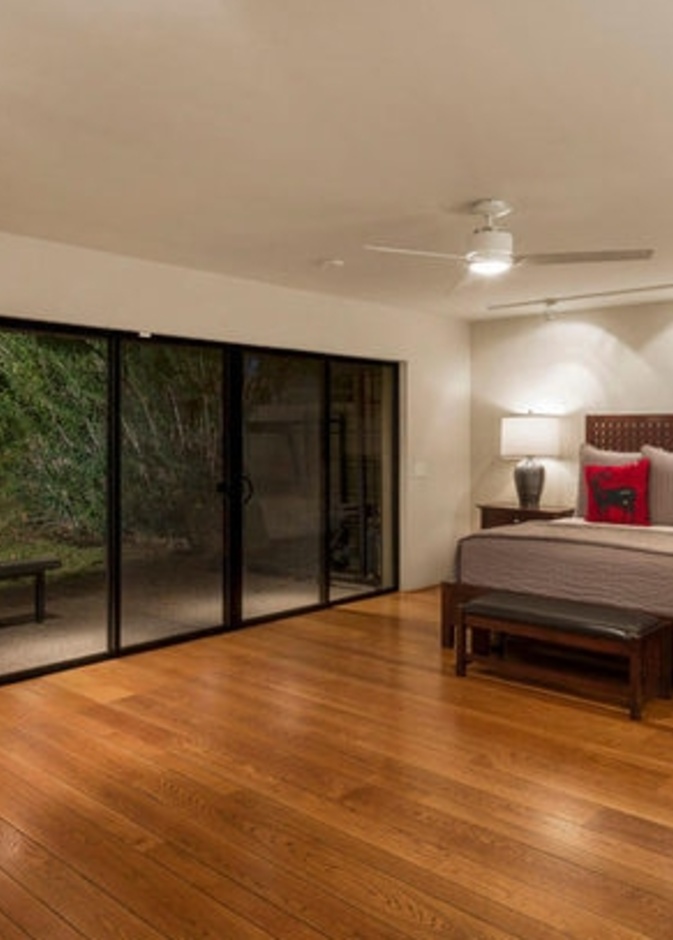 بيت مزرعة قديم بـ2.35 مليون دولار