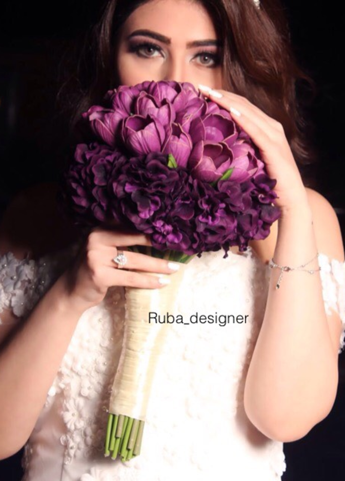 باقة ورد بلون واحد من تصميم ربى