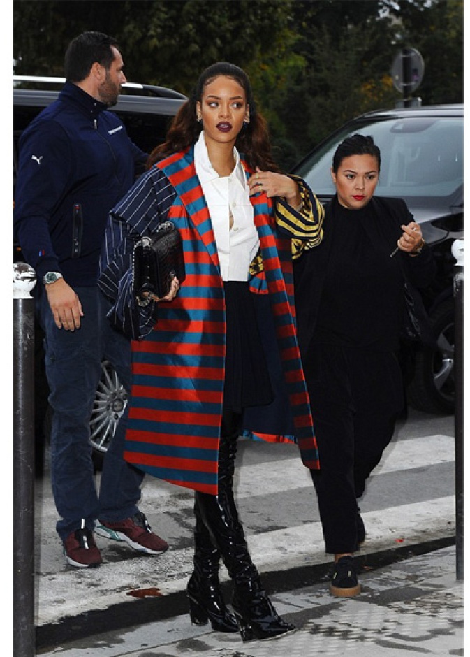 ريهانا مع عائلتها