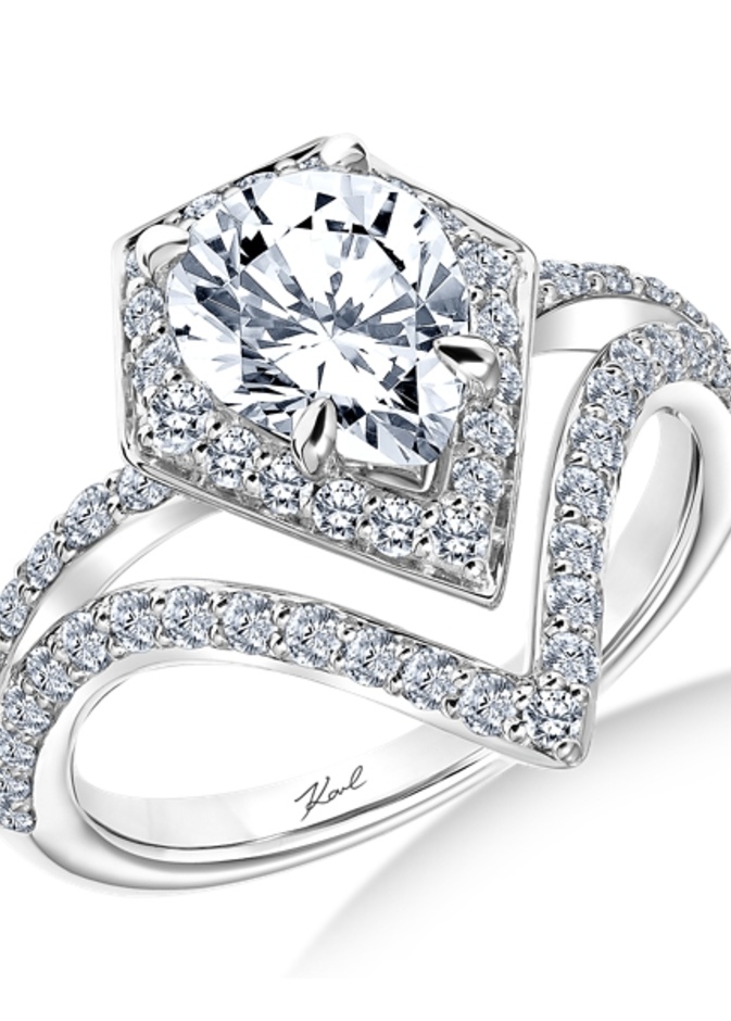 تصميم مبتكر لخاتم الخطوبة من كارل لاغرلفلد