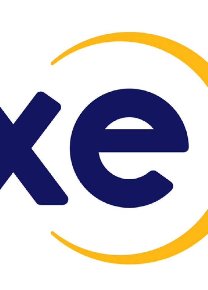للمسافرين في العيد... تطبيق "XE" للتحويل بين العملات