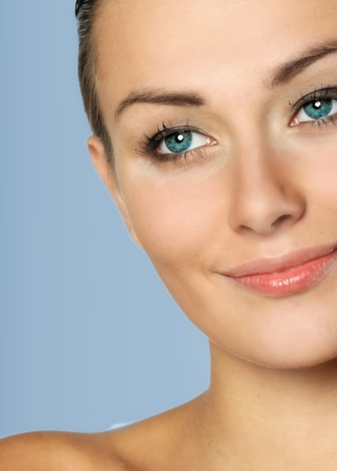 جمالك الأخاذ يبدأ من عنقك