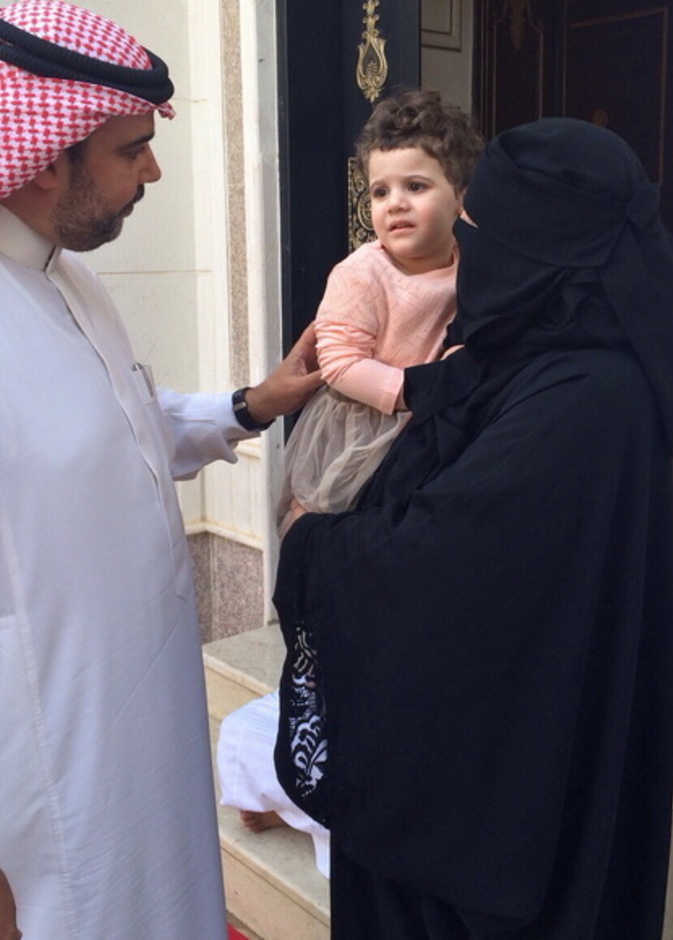  جوري مع عائلتها