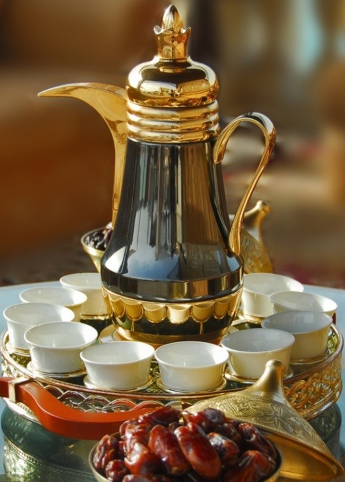 حولي قهوتك العربية لقهوة صحية مع الابتعاد عن تناول الحلويات معها