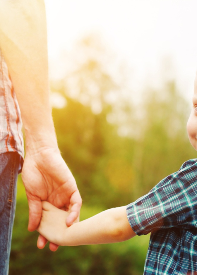 خطأ قاتل يقع فيه الاباء يدمر حياة الابناء