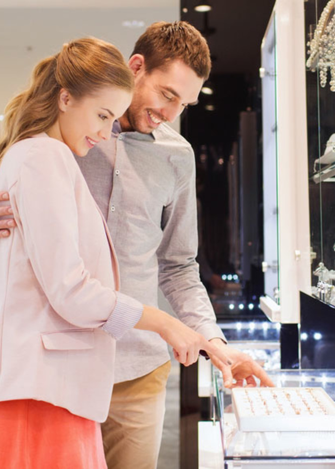 كيف تجدين خاتم الزواج المثالي ؟