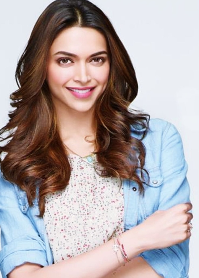 عمل جديد يجمع ديبيكا بادوكون ورانفير سينغ