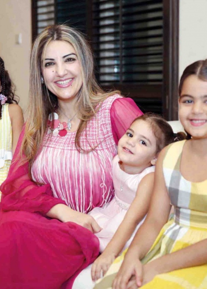 حوار عن المرأة والعائلة والعمل مع طبيبة العيون الدكتورة ريم عثمان الرئيسة التنفيذية للمستشفى السعودي الألماني بدبي