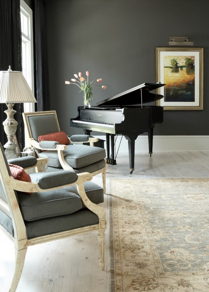 ركن جميل لعزف البيانو