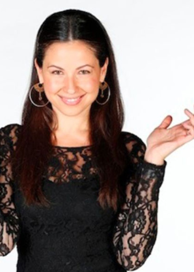 زوج ريا ابي راشد يدعمها في كواليس البرنامج