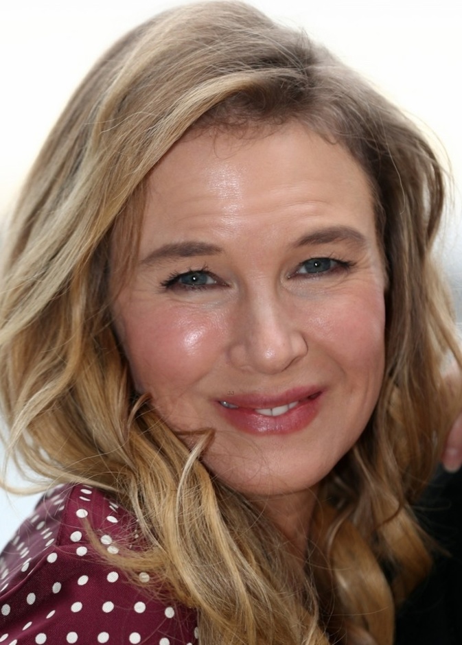 رينيه زيلويغر Renee Zellweger تفشل في اخفاء التجاعيد