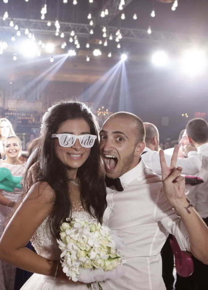 زفافك في نهاية العام تشويق وجنون