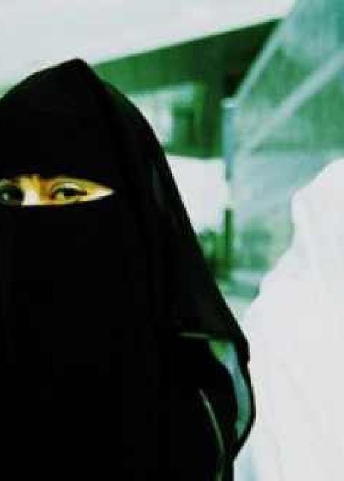 هل تفضّل السعوديات حقاً الزواج من أجانب؟