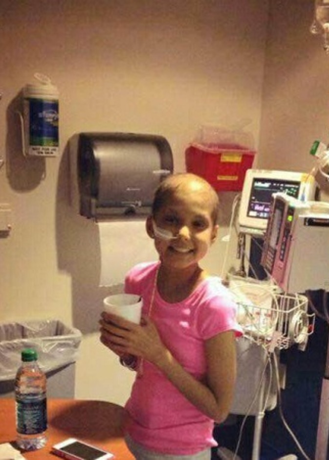 الطفلة سارة