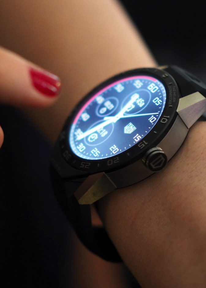 ساعة ساعة TAG Heuer Connected 