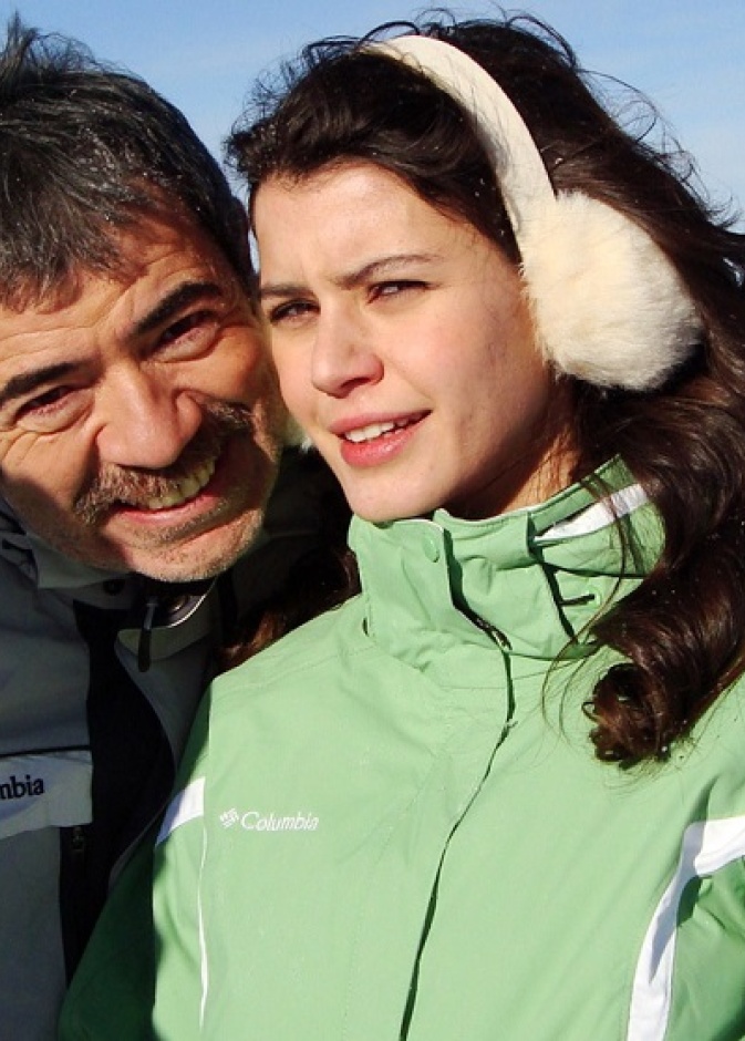 الممثل التركي سلجوق يونتام 