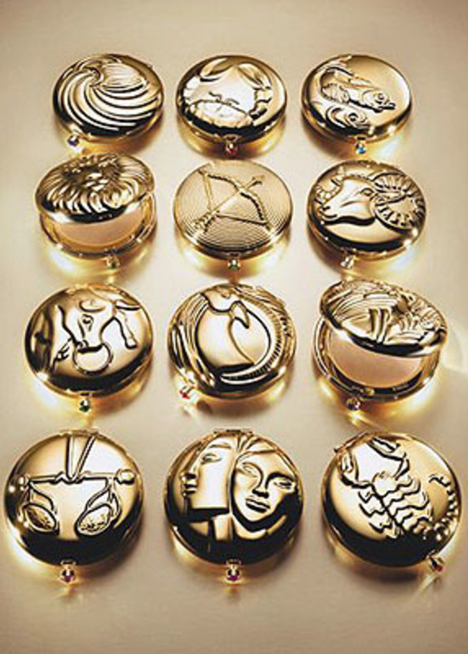 سنعرفك على العطر الذي يناسبك وفقاً لبرجك