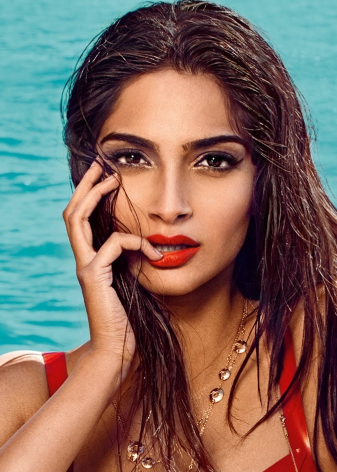 سونام كابور