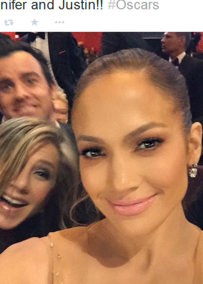 تغريدة ليدى جاجا