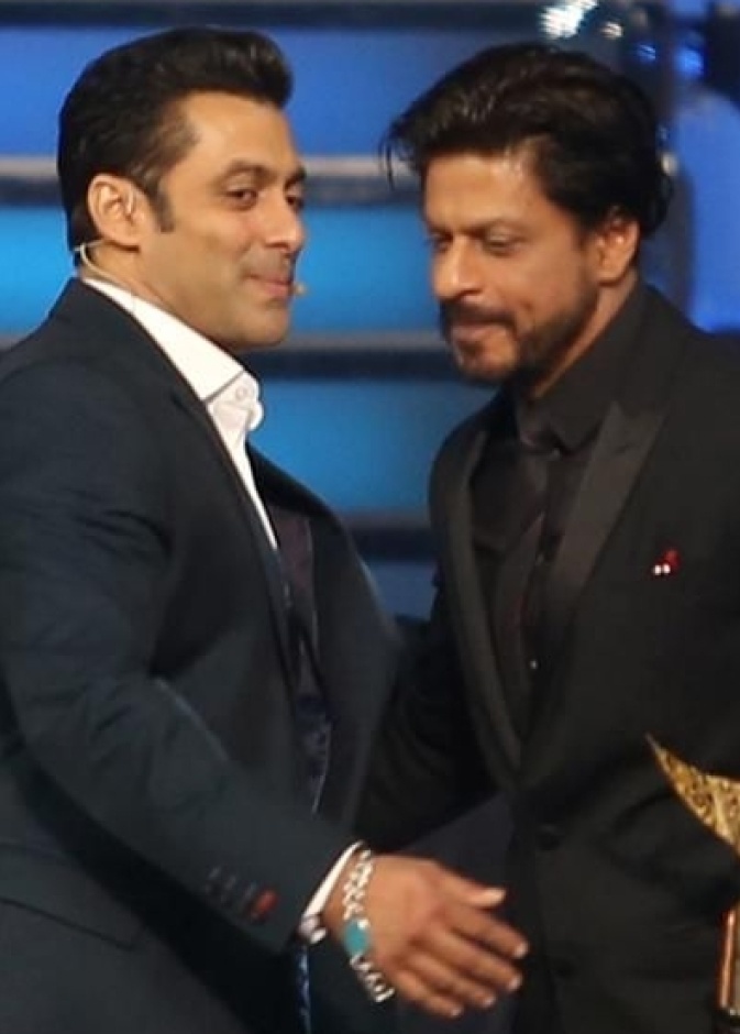 شكوى مقدمة ضد شاروخان وسلمان خان