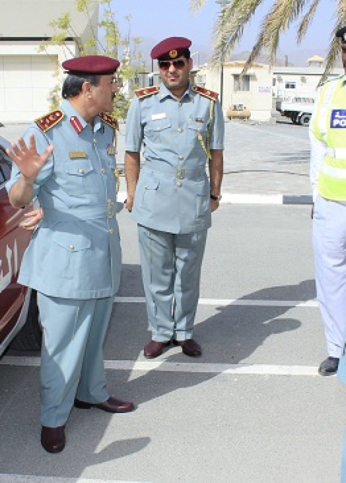 شرطة الفجيرة تحقق في سقوط شابة من الدور السابع