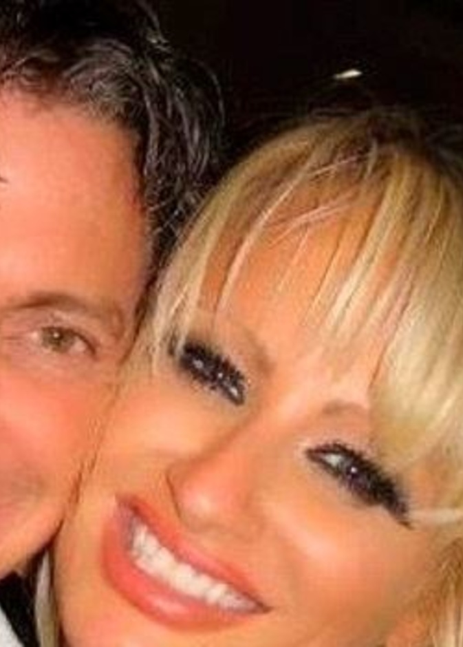  شكارة تايلور وخطيبها