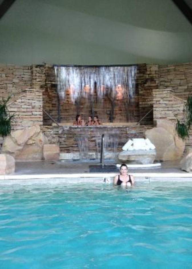 شلال الحوض الساخن