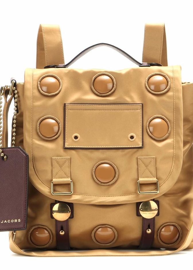 شنطة ظهر ذهبية من مارك جاكوبس MARC JACOBS