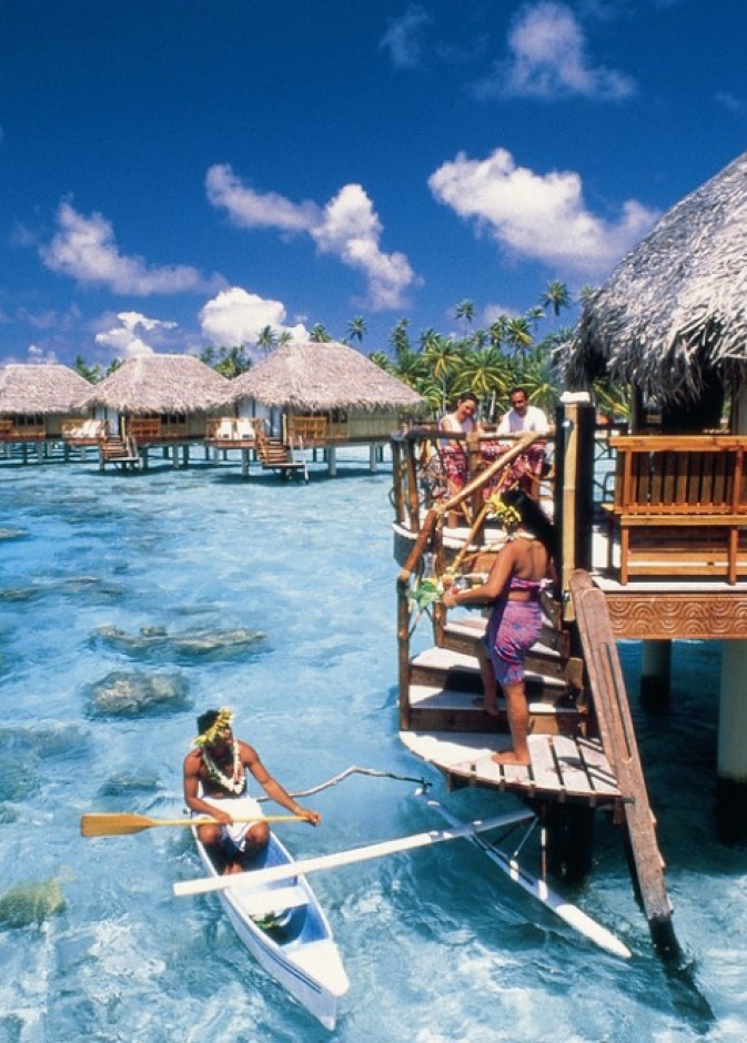  شهر العسل في تاهيتي