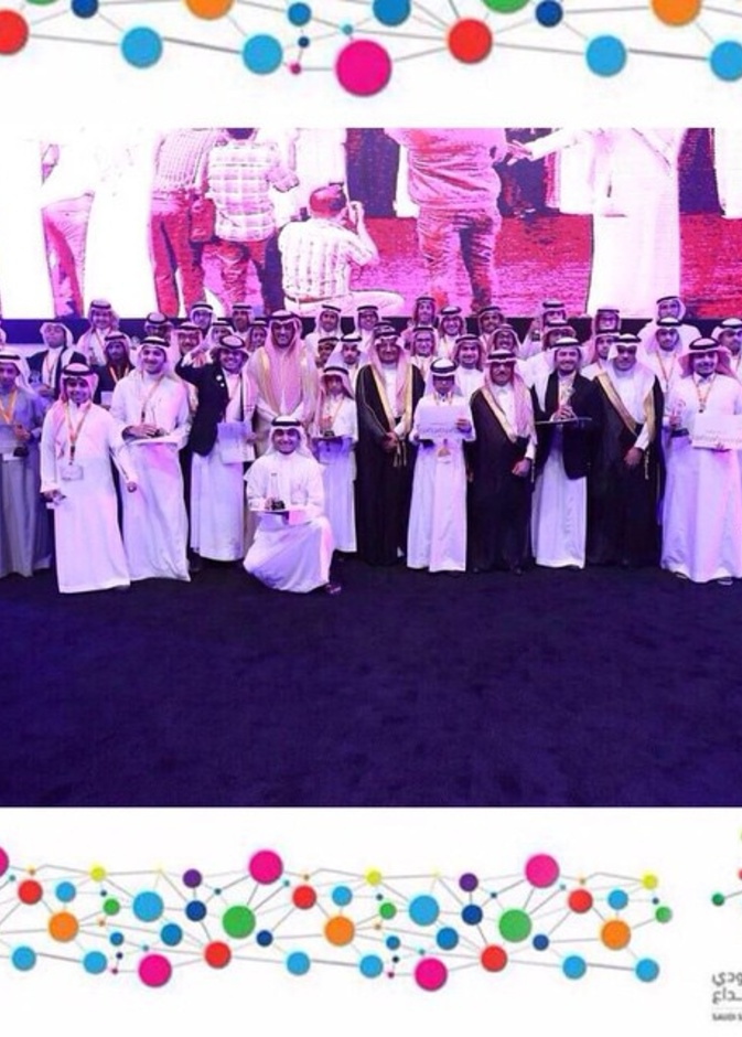 صورة جماعية للطلاب المبتكرين