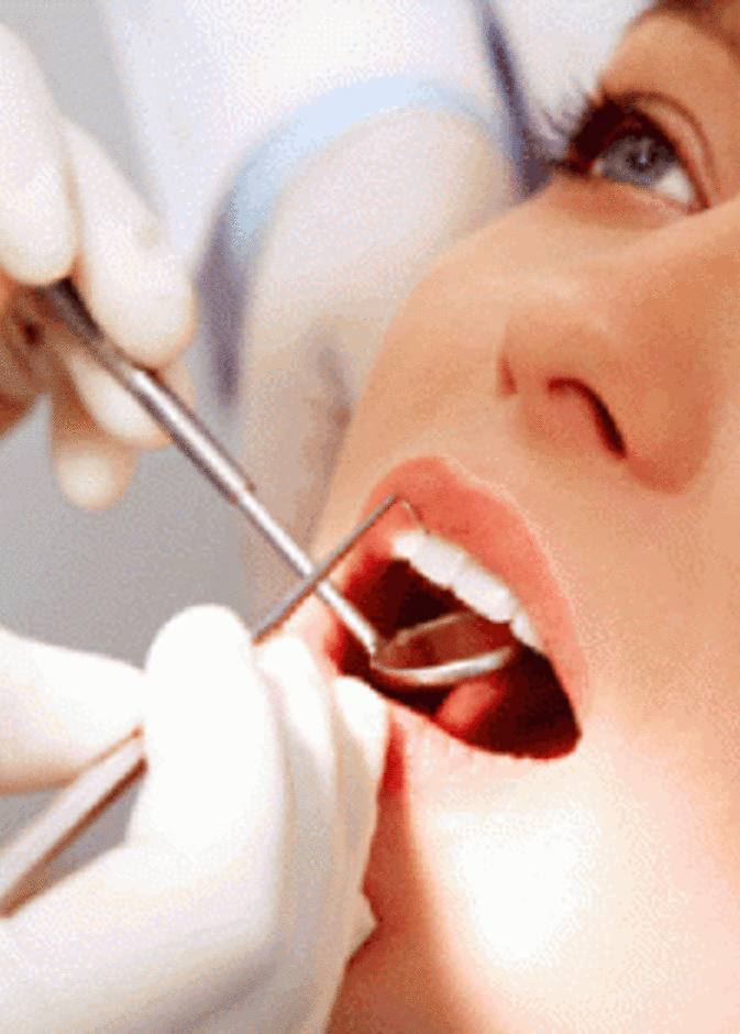 "خطأ طبي" يتسبَّب في كسر فكَّي سيدة سعودية!