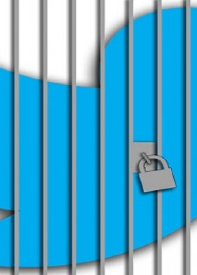 تغريدات معبّرة للفتيات في "هاشتاغ من حقي أن أختار"