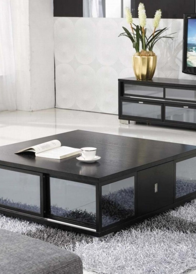  طاولات غرف المعيشة... غرابة وعصرية