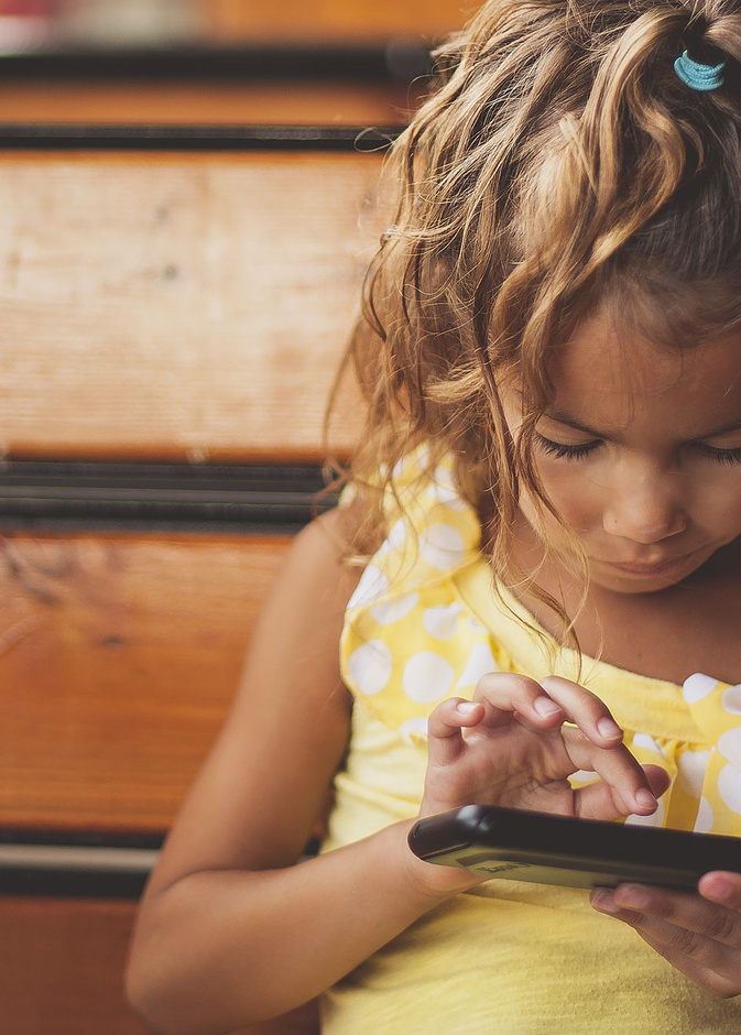 طفلك الإنطوائي قد يكون طبيعي لكن عليك مراقبته أكثر