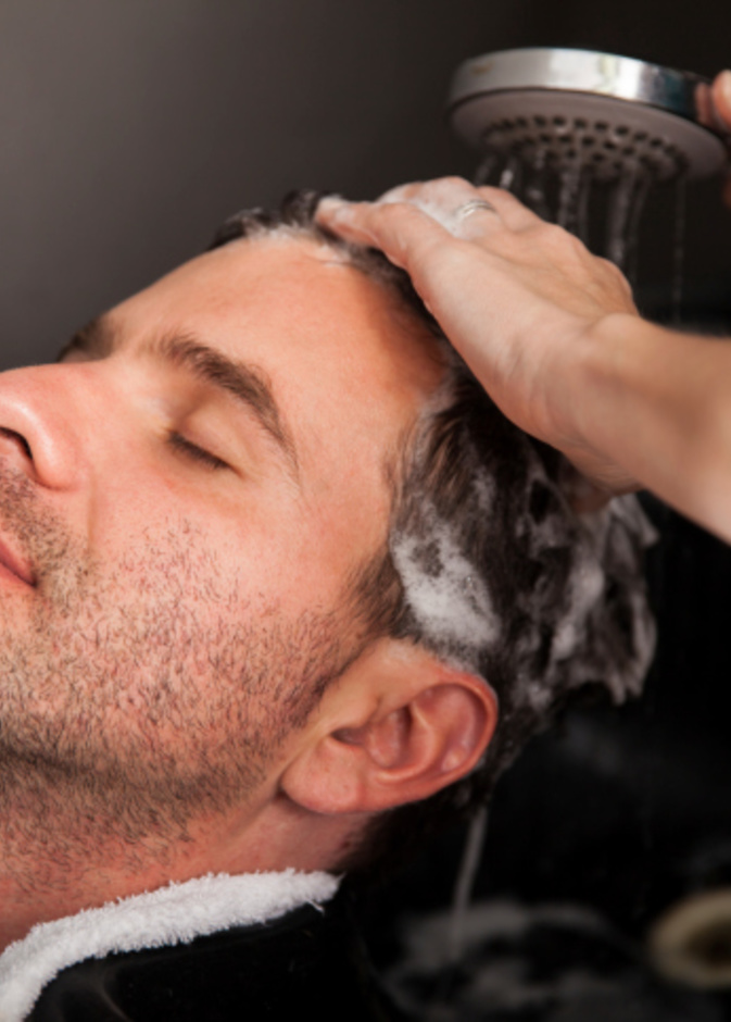 غرومينغ: كم مرة يجب على الرجل غسل شعره؟