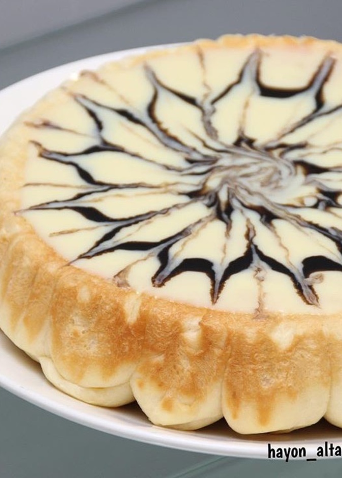 عشقت هيا الحلويات فاعدتها بحب و احتراف 