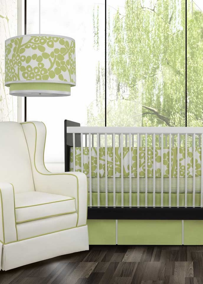 غرفة النوم باللون الأخضر المنسجم مع الإطلالة 