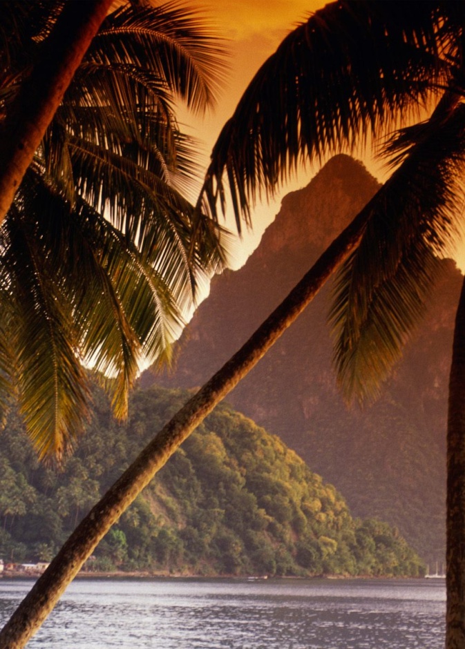 غروب الشمس في سانت لوسيا اكثر من رائع