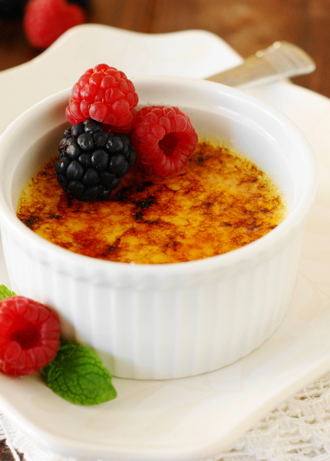 فرنسا الكريم بروليه Crème brûlée