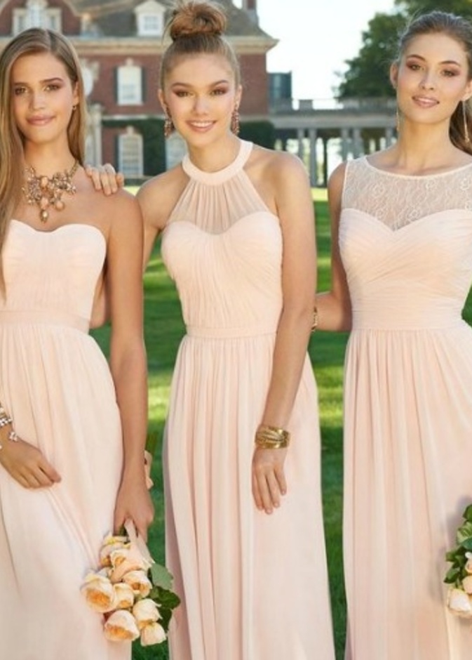 فساتين اصدقاء العروس